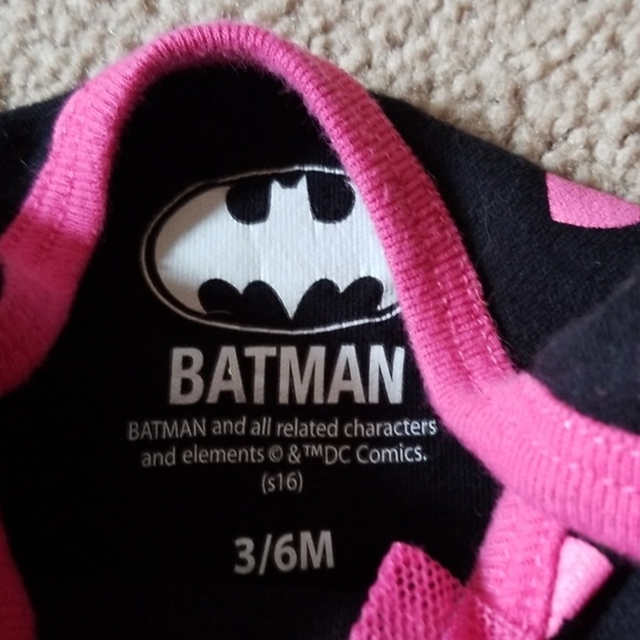 Lot of 3 long sleeve baby girl 3-6 months onesies - Picture 2 of 4